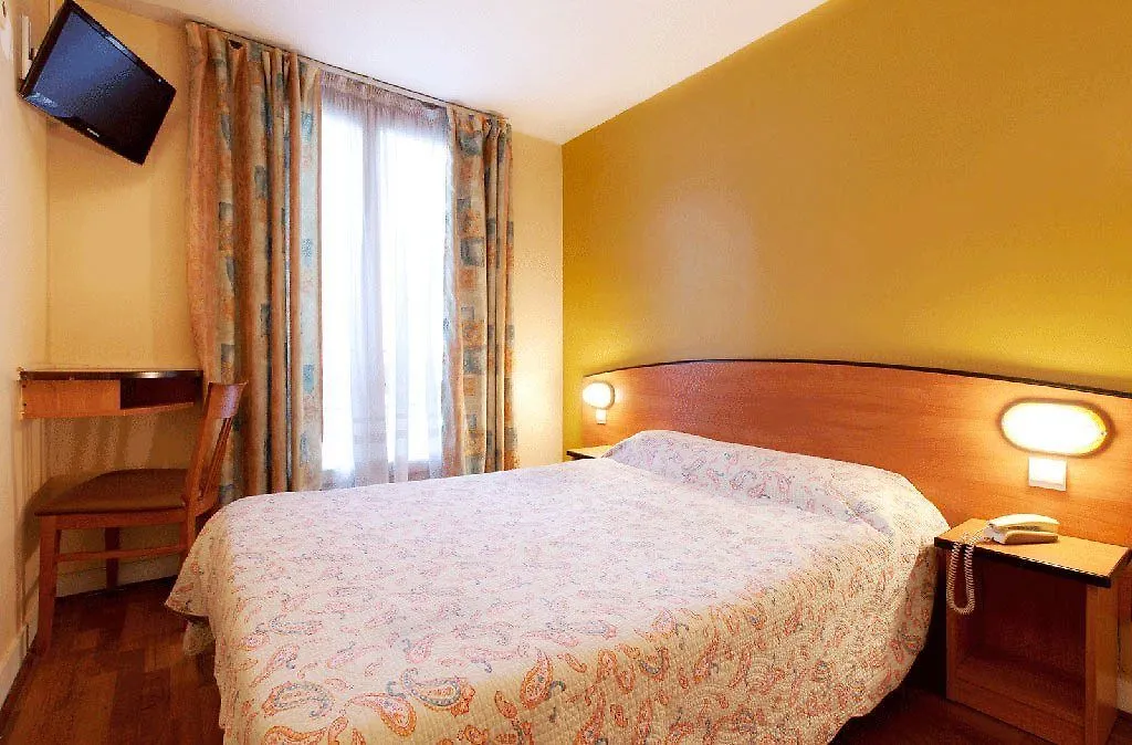 Hibiscus Republique Hotel 2*