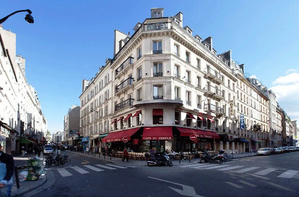 Hibiscus Republique מלון